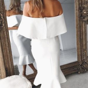 🔥Sale Off  Shoulder White Maxi Dress (S-XL)